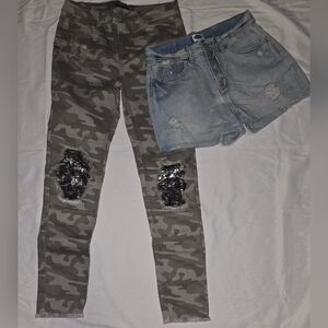 ARMY PANTS AND JEAN SHORTS